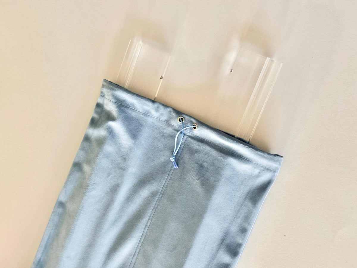 Dusty blue velvet rack bag with drawstring