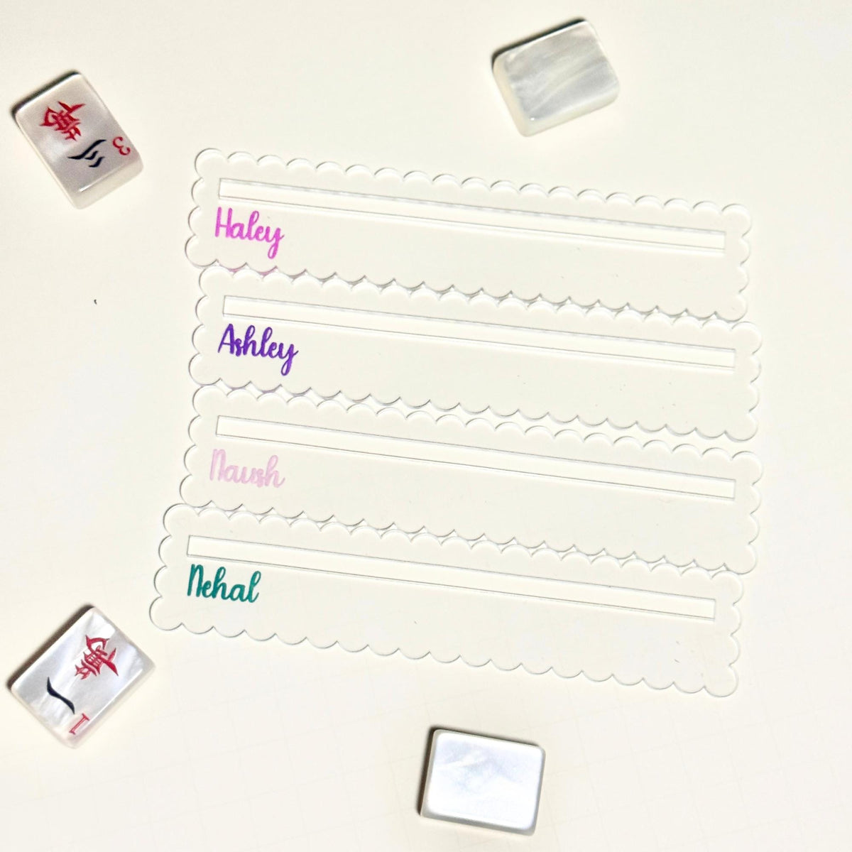 Scalloped clear acrylic mahjong line finder